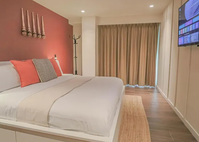 Casa Aparthotel *